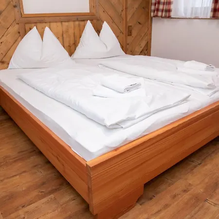 Wanderlust By Interhome * Pfarrwerfen